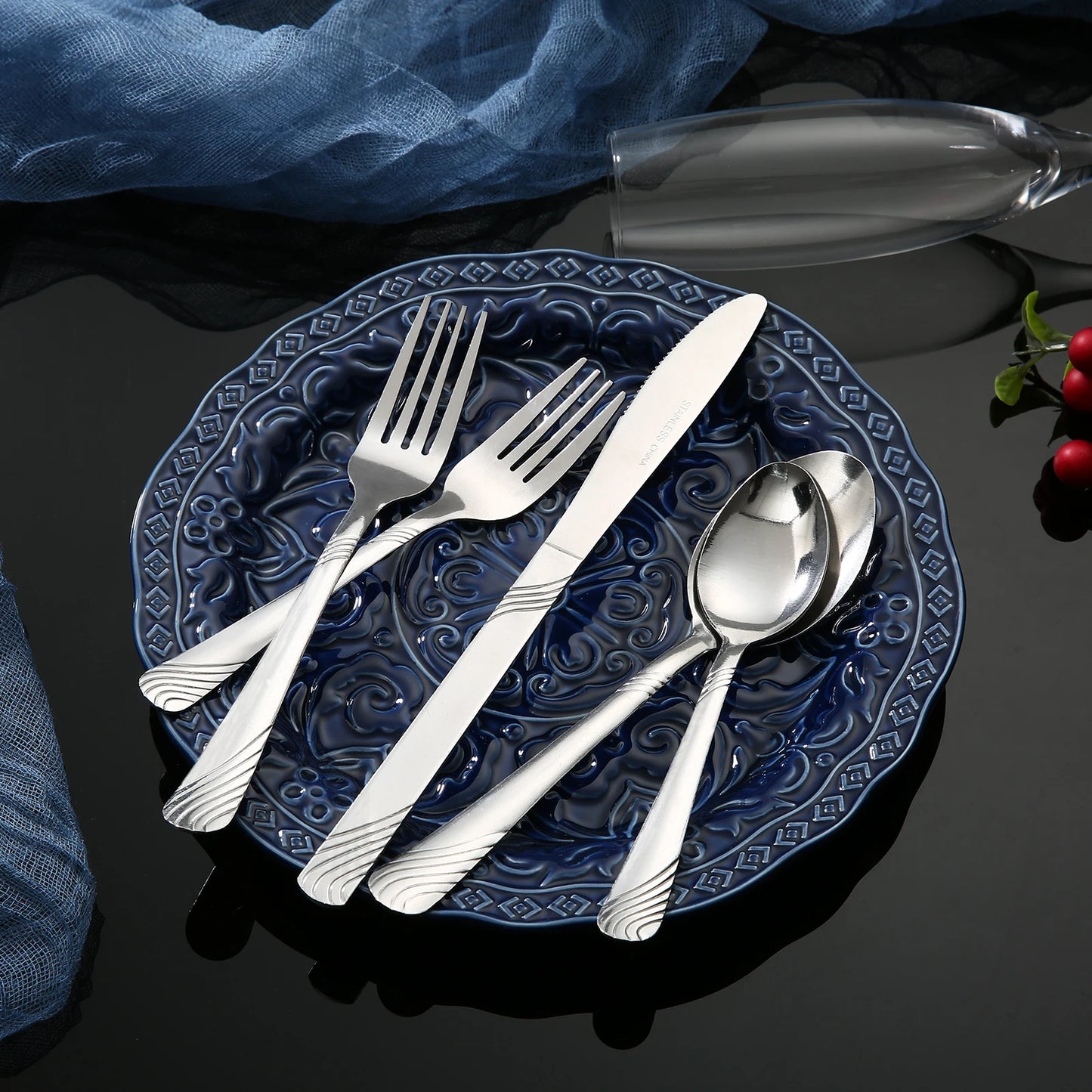 HANSMART Stainless Steel Flatware Set For Everyday Dining Essentials