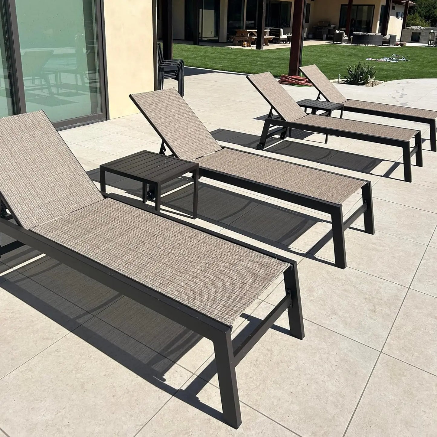 XIAOLANG Outdoor Chaise Lounge Set With Adjustable Backrest And Wheels