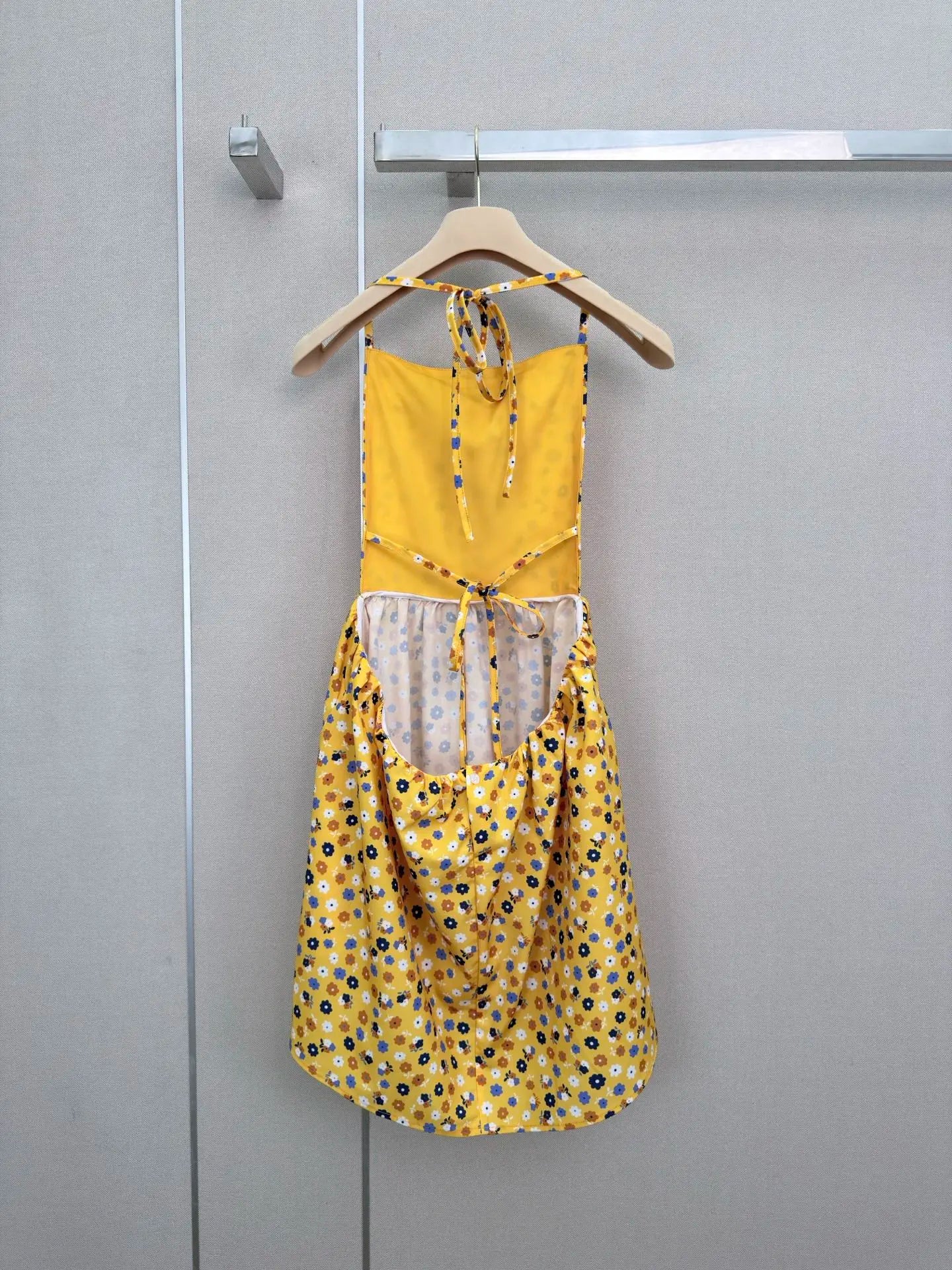 Women's Summer Casual Backless Cotton Pleated Elegant Dress For Parties