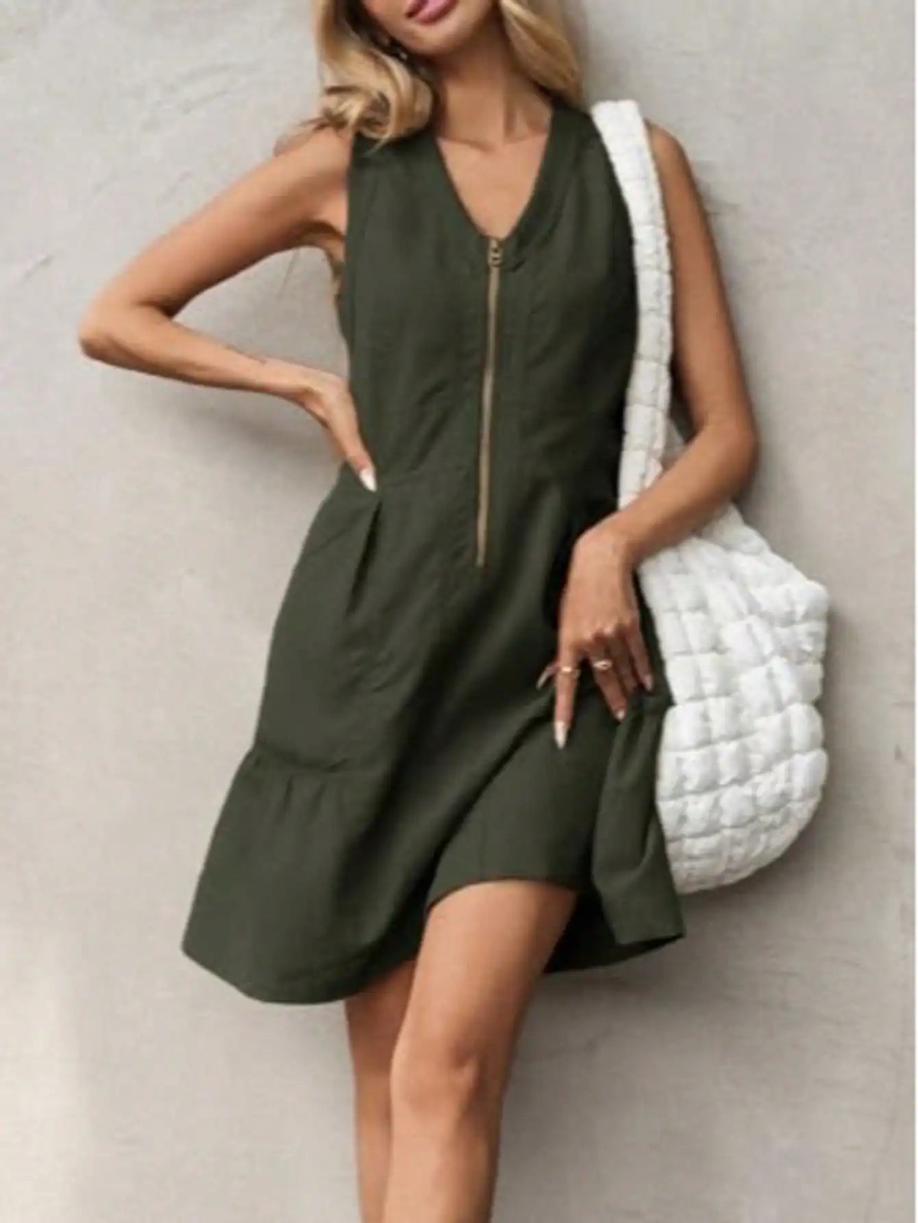 Fisoew Women Sleeveless V Neck Summer Dress Mesh Back Pockets