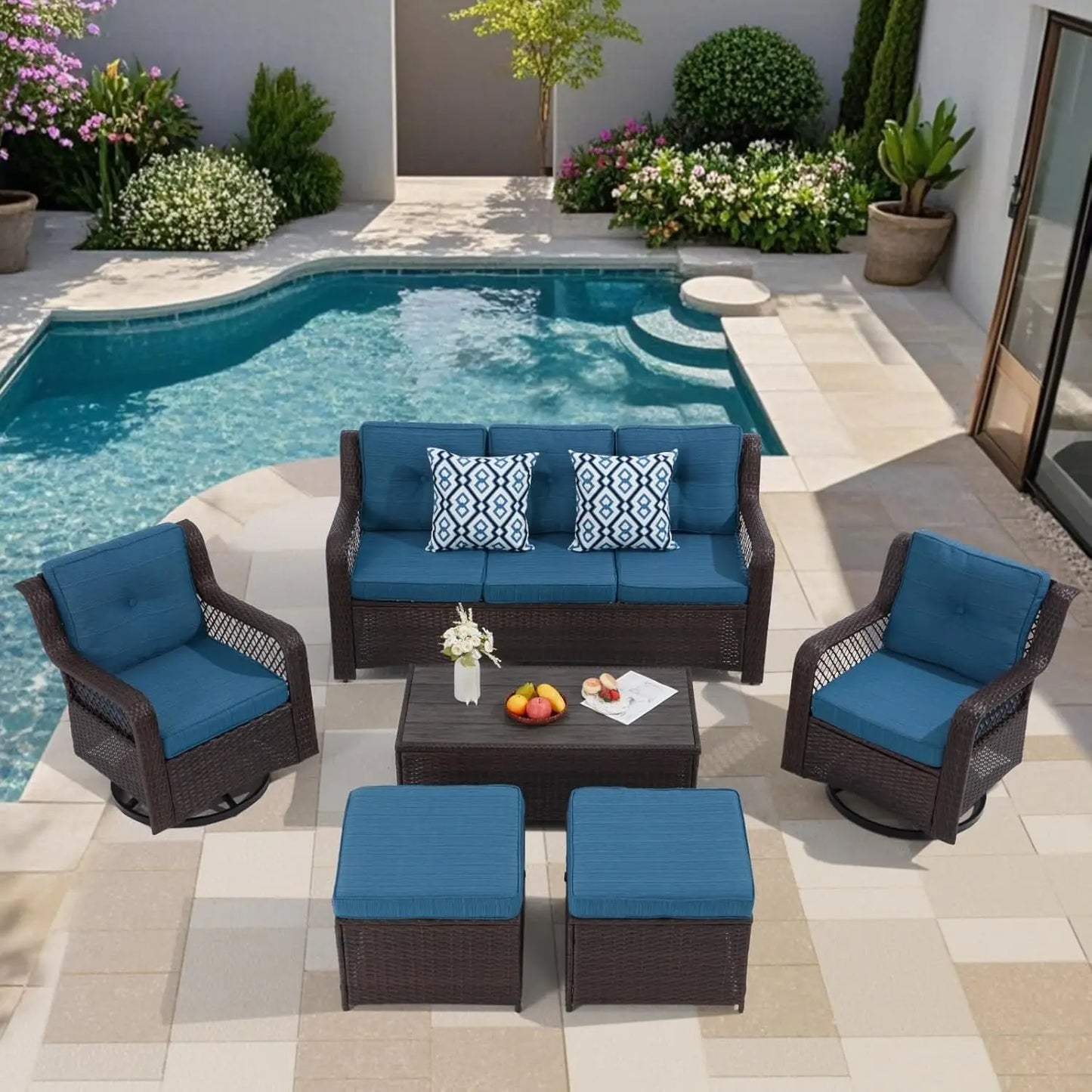 XIAOLANG Wicker Outdoor Patio Furniture Set With Table And Chairs