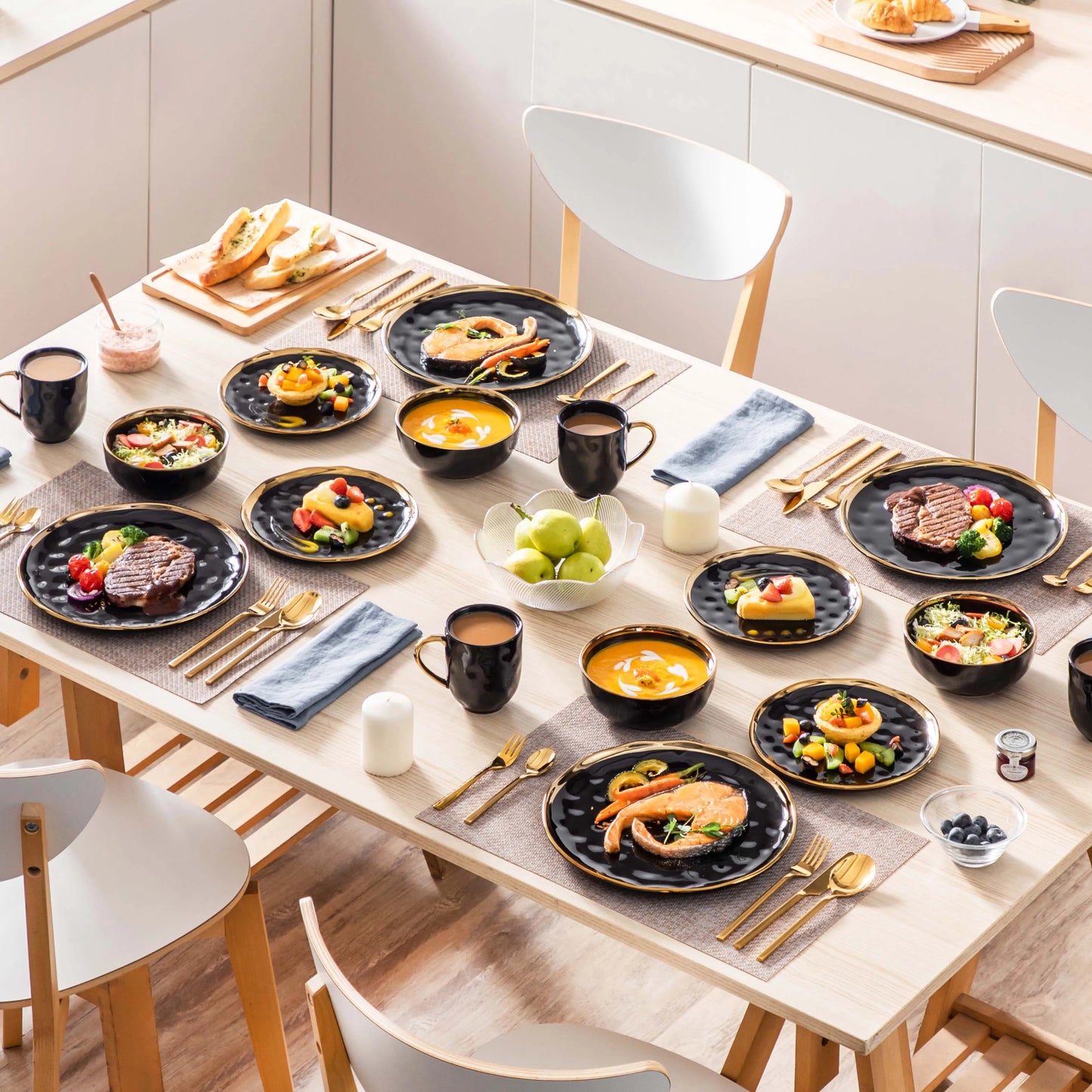 MALACASA Porcelain Dinnerware Set With Elegant Trim For Dining