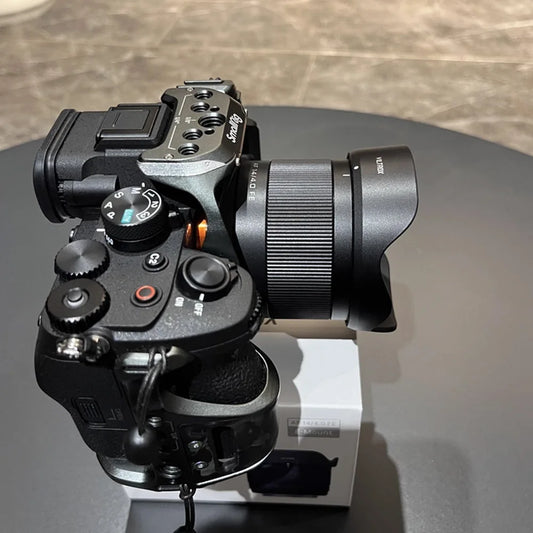 VILTROX AF Wide-Angle Lens Sony E And Nikon Z Mount
